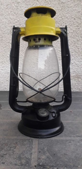 Lampa-felinar pe baza de gaz lampant