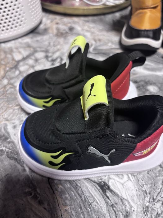 Adidasi hot wheels puma