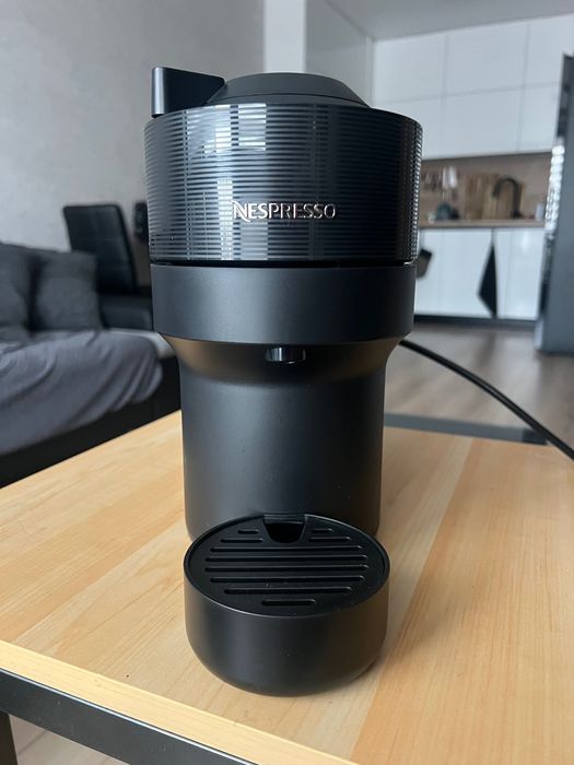 Кафе машина на капсули Nespresso