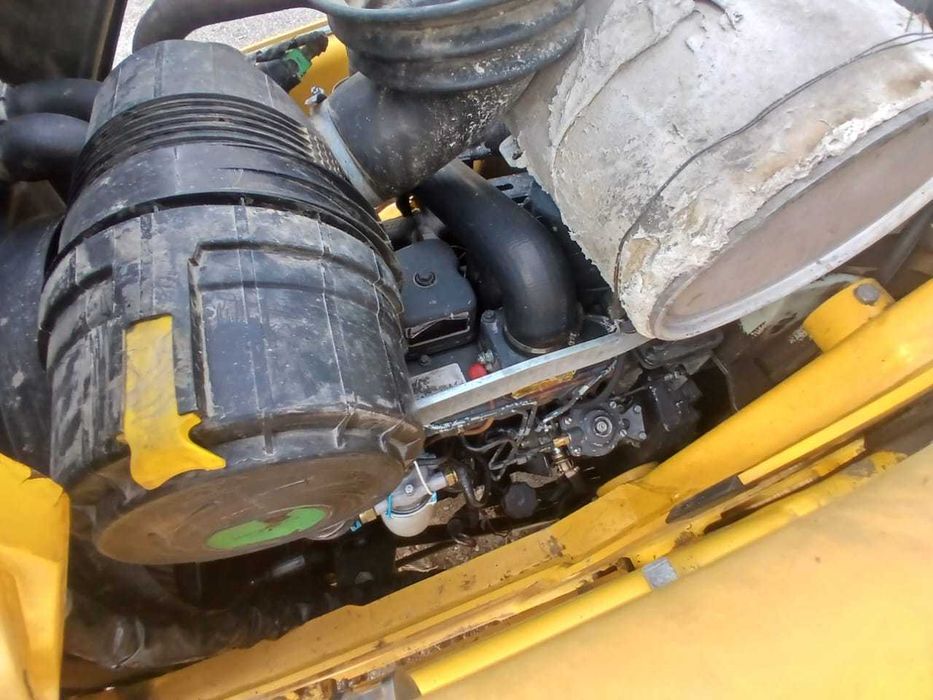 Трактор 3в1 (Эксковатор-погрузчик)