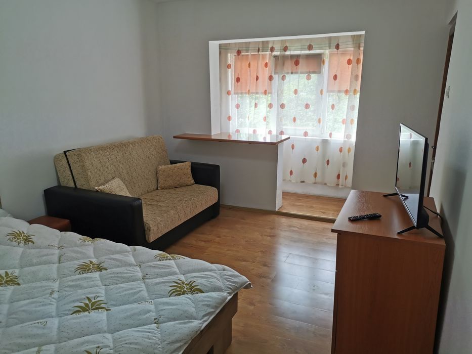 Garsoniera Herculane de inchiriat