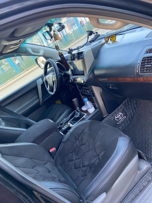 Продам Toyota Land Cruiser Prado 150