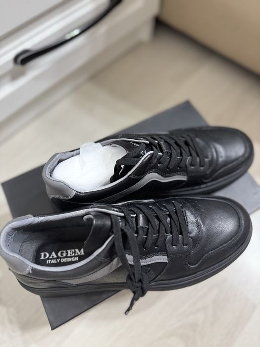 Продам мужскую обувь