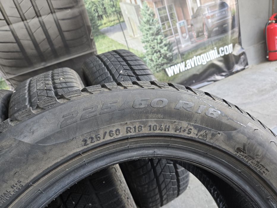 225/60/18 PIRELLI 4бр