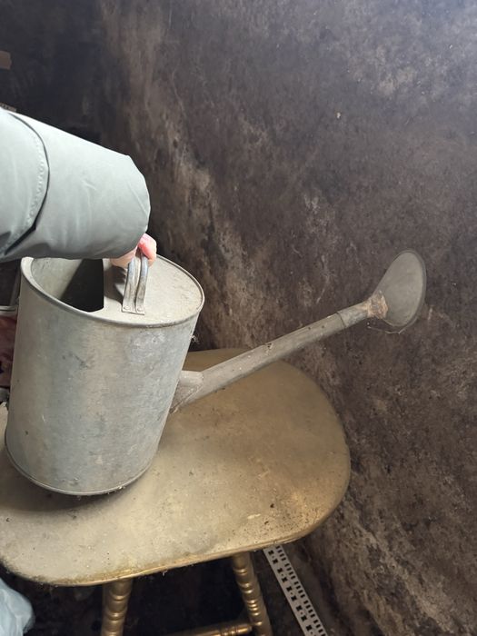 Лейка садовая советская