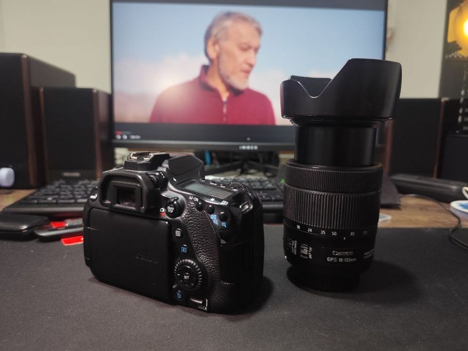 Canon eos 80d + 18.135 obektiv