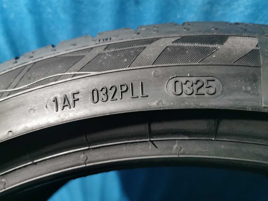 225/40 R18 continental 2 bucati