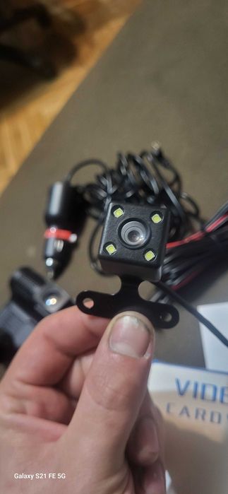 7 inch multimedia touchscreen, мултимедия и камера.