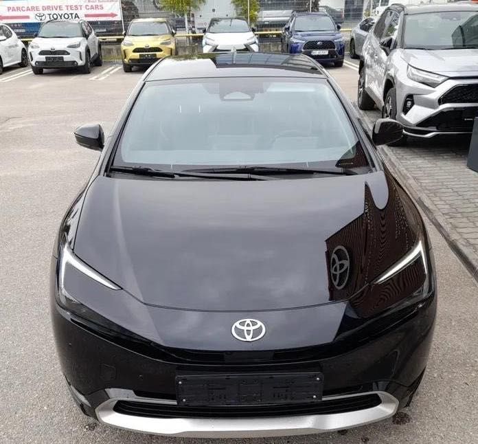 Toyota Prius 2.0 FWD PHEV Exclusive
Toyota Prius 2.0 FWD PHEVExclusive