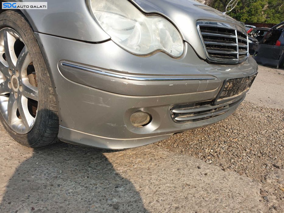 Bara Spoiler Fata cu Defecte Mercedes Clasa C Class W203 FL Facelift 2001 - 2007 Culoare 723 C723 [X4182]