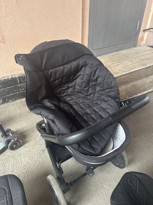 Детская коляска качественная