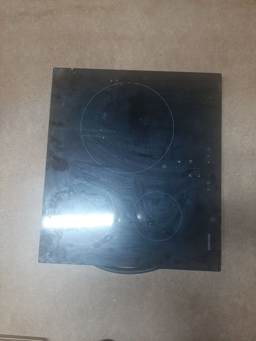 Продам плиту Samsung