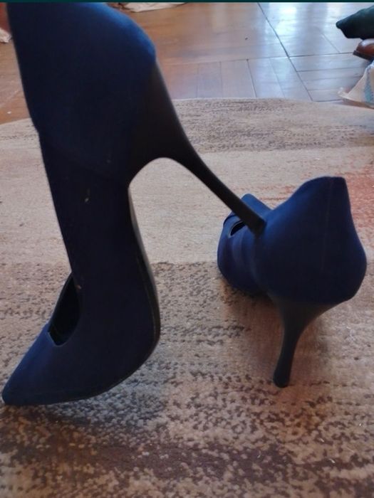 Pantofi piele BERSHKA