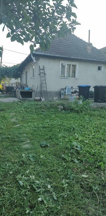 Casă de vânzare cu 2 camere