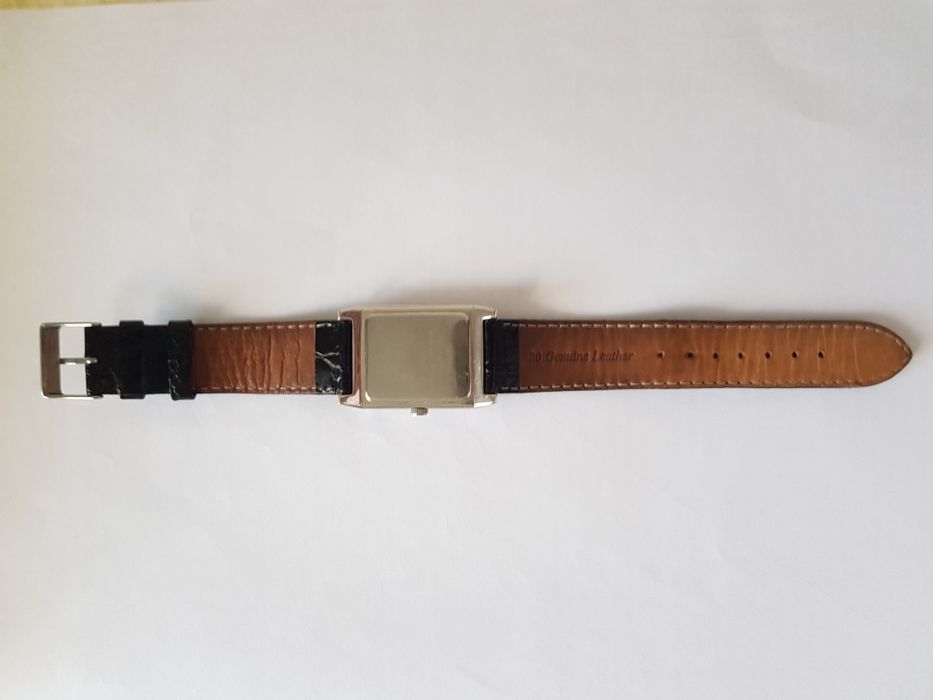 Часы наручные "Cartier"