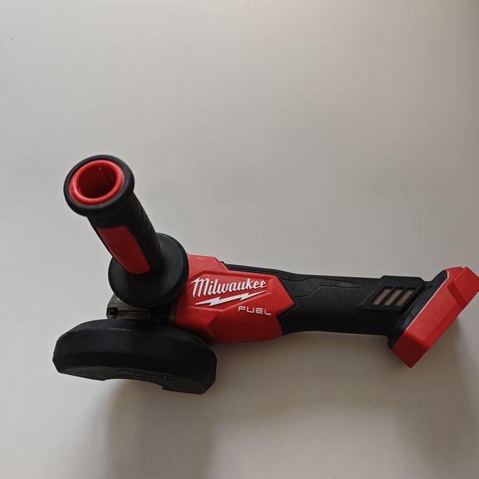 Milwaukee 18v ъглошлайф на батерия