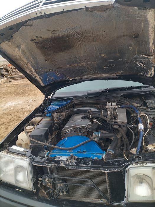 Мерседес бенс , сатылады