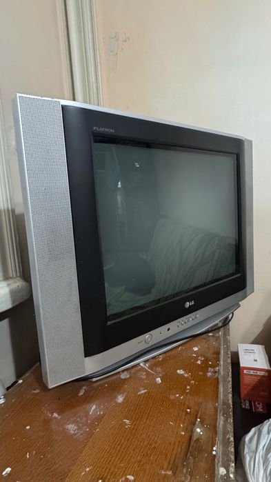 Нерабочий телевизор LG