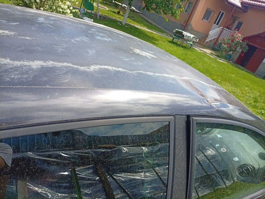 Vând Seat Altea 1.9 tdi avariat pentru dezmembrare