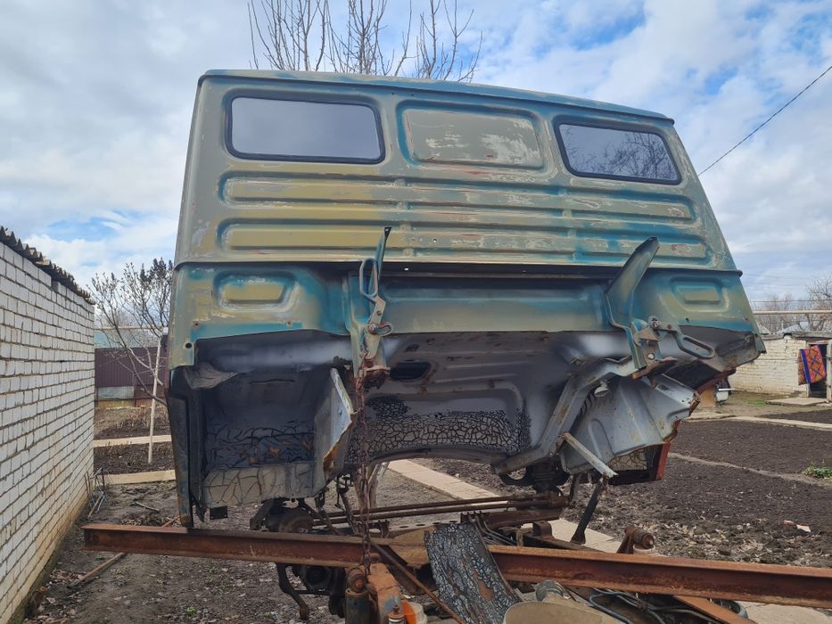 Камаз 55102 на зaпчacти