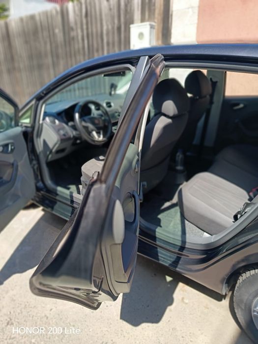 Seat ibiza an 2011 proprietar în acte