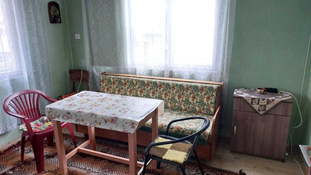 етаж от къща под наем