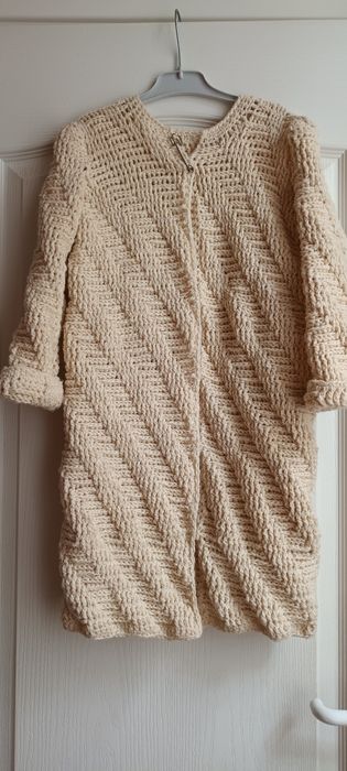 4,99 lei livrarea azi Port românesc traditional - Haina de iarna, feti