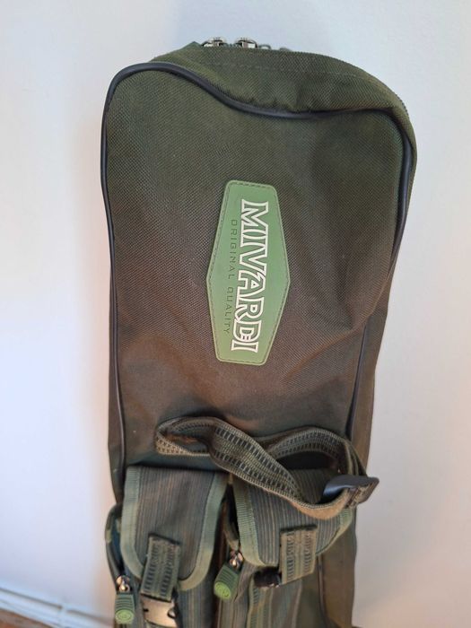 Lansete telescopice , mulinete și husa - stare perfectă