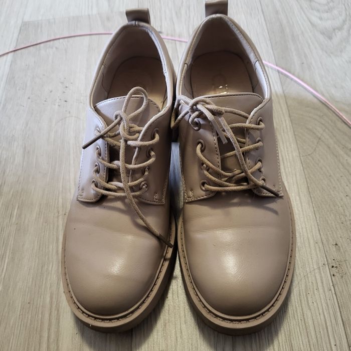 Продам туфли 38рр