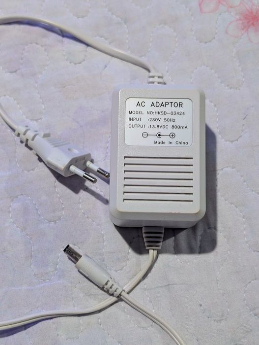 Alimentator AC Adaptor 13.8V DC 800mA Model HKSD-03424