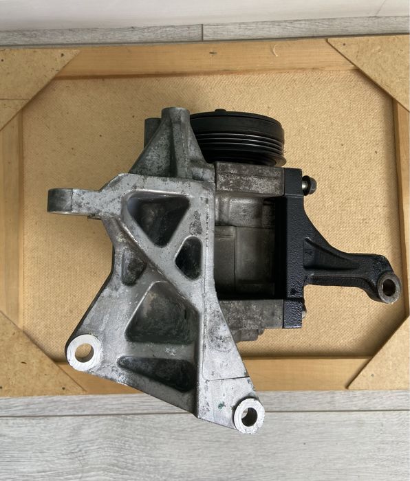 Продается компрессор кондиционера Subaru Forester sg5 2007