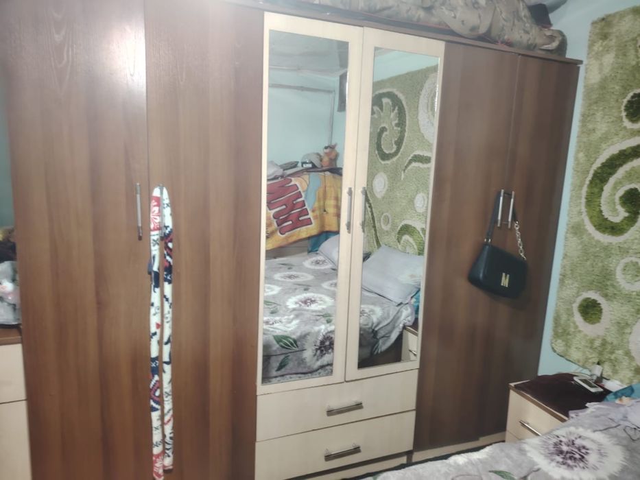 Спальный гарнитур