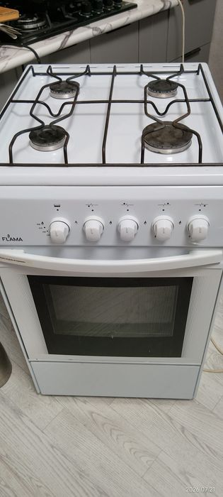 Продам газ плиту
