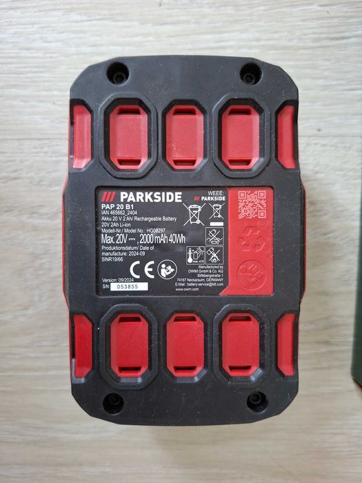 Set baterie 20 V 2 Ah PAP 20 B1 si incarcator 2,4 Ah PLG 20 C1 Parkside