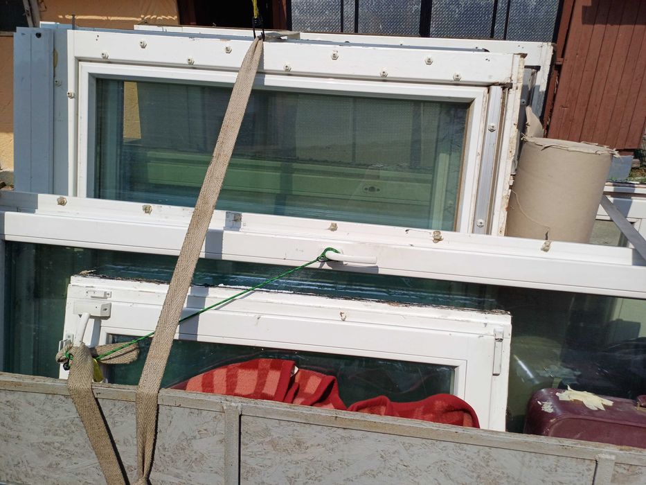 Geamuri termopane albe