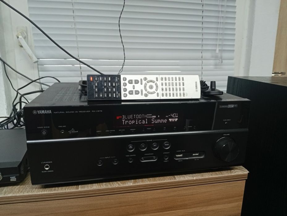 7.2 канален ресивър YAMAHA RX-V 679