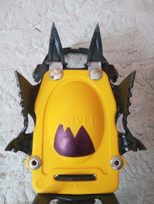 Colțari zapada alpinism/munte  Grivel Air Tech(rezervat)