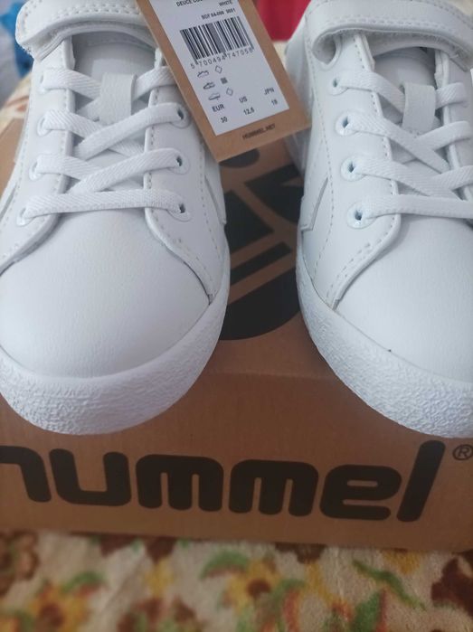 Нови маратонки N30