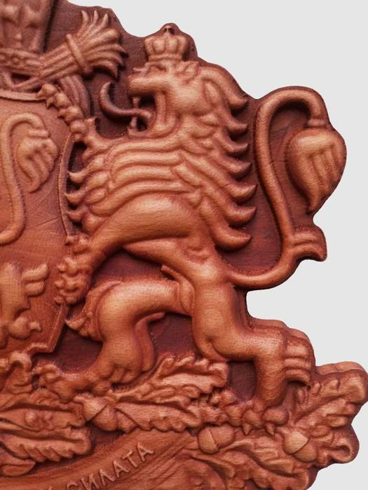 Дърворезба "Герб на България"