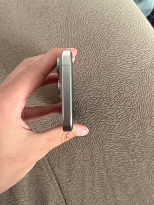 Айфон 16 про 100%