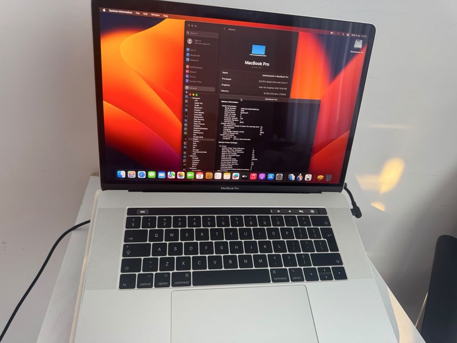 Macbook 2017 i7