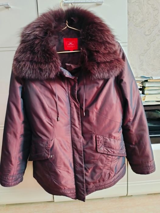 Продам куртку зимнюю