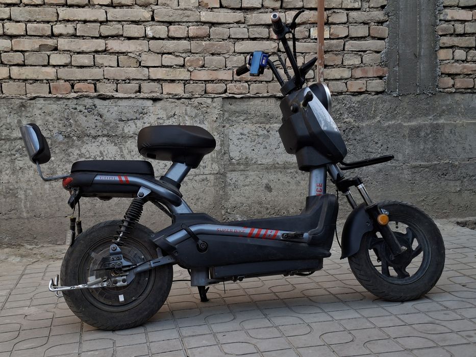 Срочно Продаётся скутер