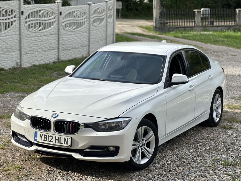 Bmw F30 2.0D Luxury 2012