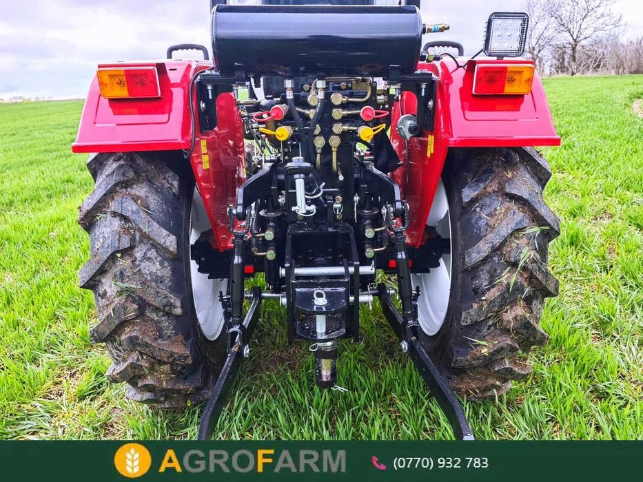 Tractor Nou 40 CP 4x4 - Semi Cabina NOI UTB 650 U650 445 japonez semicabina Pomicol Livada Vie Garantie 24 luni Motor YTO Perkins - Transport Tara