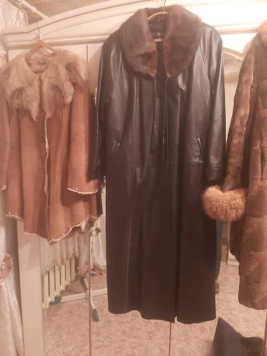 РАспродажа дешево Одежда Обувь Верхняя .одежда.