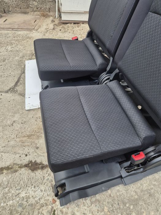 Scaune portbagaj toyota land cruiser prado