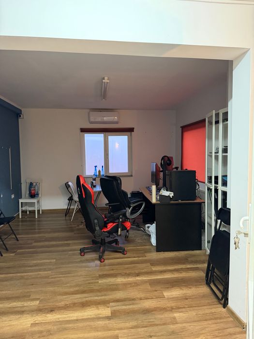 Spațiu comercial/birou de închiriat Obcini – Suceava, Str. Victoriei