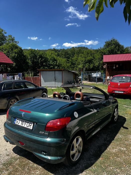 Vand pegeout 206 cc, decapotabil