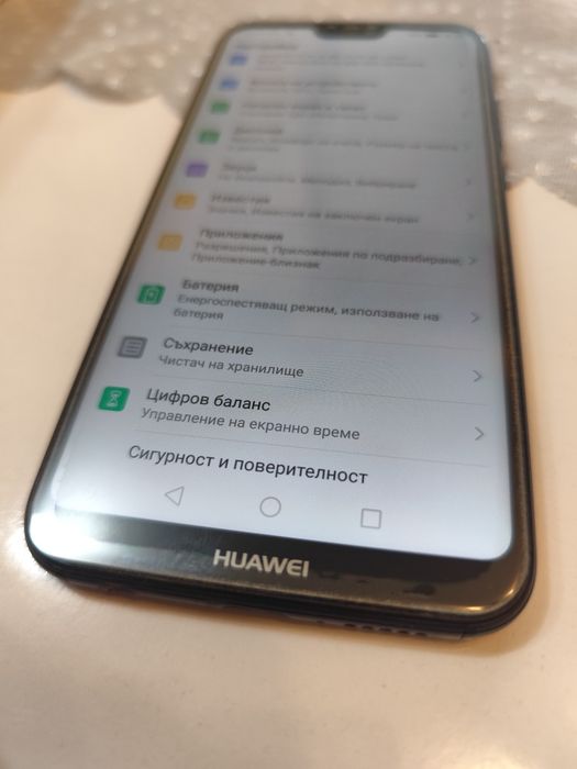 Смартфон Huawei P20 Lite